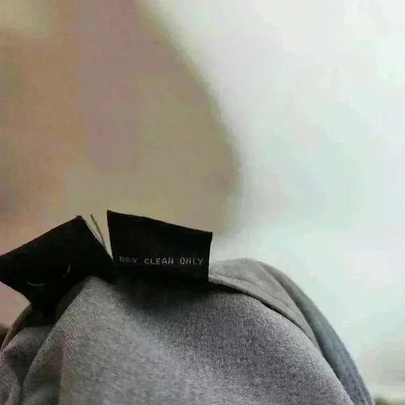 Elements g women's gray front zip skirt size 4 - Picture 4 of 4